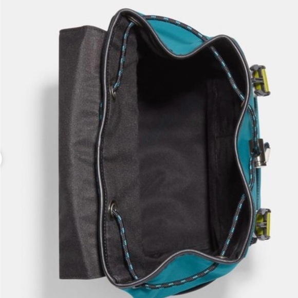 Coach CL945 Track Backpack - Picture 4 of 15